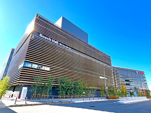 「ボッシュホール」（都筑区民文化センター）